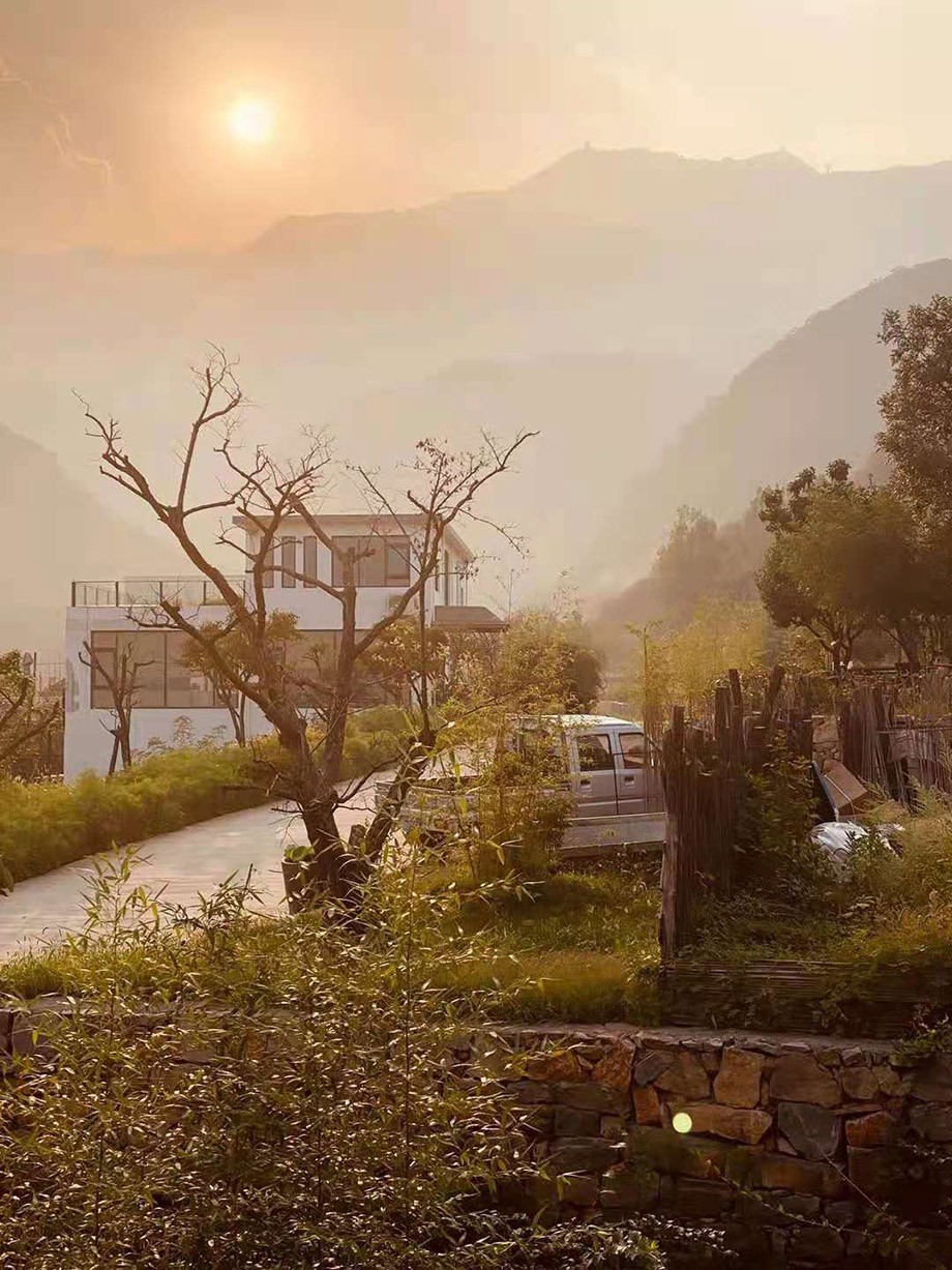 凹凸新作|最美鄉(xiāng)村民宿設(shè)計 新鄉(xiāng)張泗溝《山的禮物·民宿》 凹凸新作|最美鄉(xiāng)村民宿設(shè)計 新鄉(xiāng)張泗溝《山的禮物·民宿》