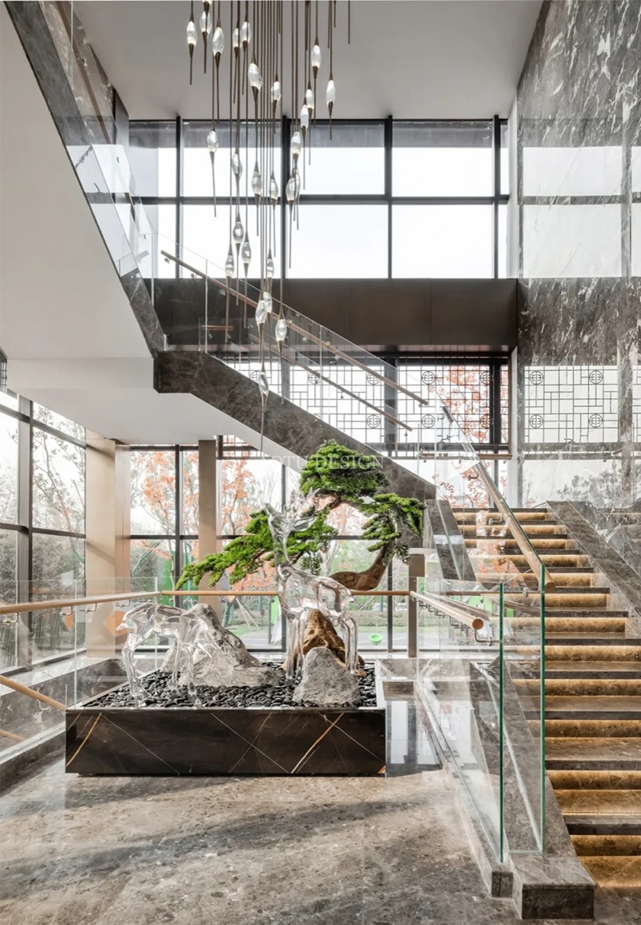 鄭州中原印象售樓部樓梯裝修設(shè)計案例實景圖 鄭州中原印象售樓部樓梯裝修設(shè)計案例實景圖