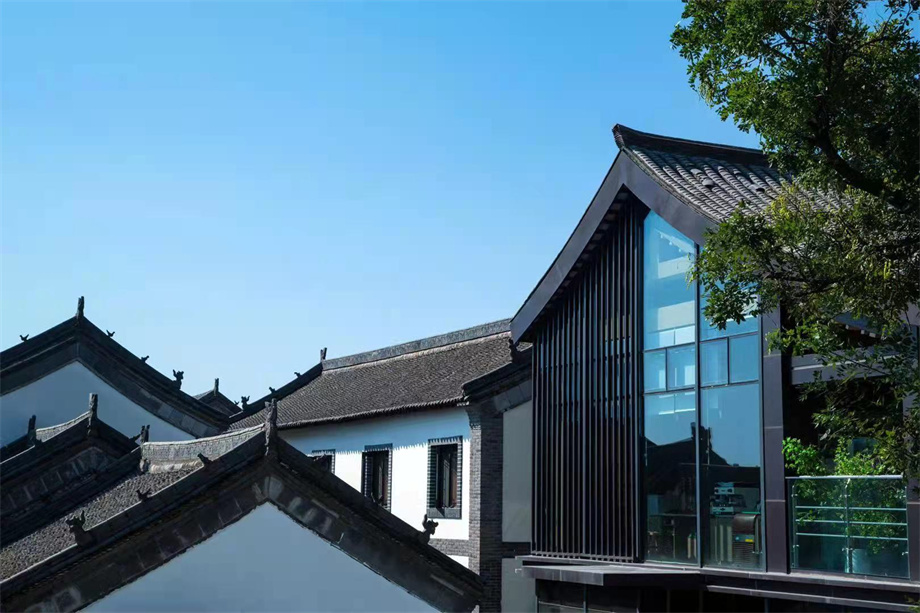 凹凸民宿酒店設(shè)計(jì)公司 凹凸民宿酒店設(shè)計(jì)公司